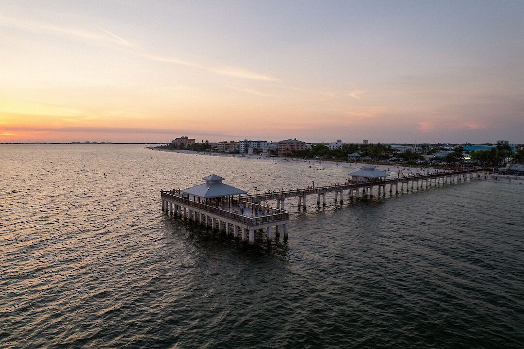 The Neptune Resort™ Experience Oceanfront Fort Myers Beach Resort